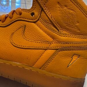 Jordan 1 Retro High Gatorade Orange Peel Nike